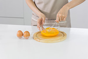 Batiendo huevos